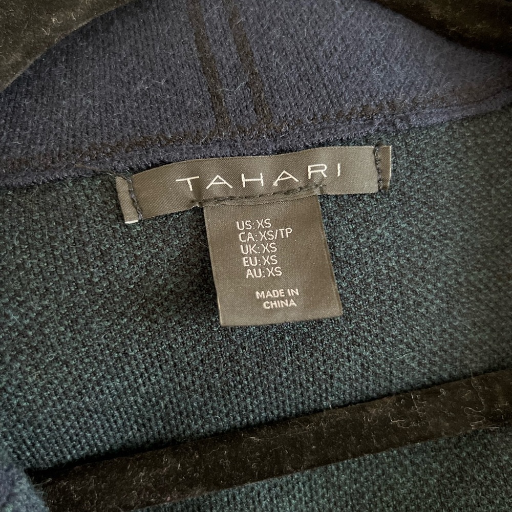 TAHARI Blue and Green Plaid Button Up Sweater / Blazer - Picture 6 of 7